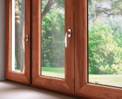 Окна из пластика и дерева