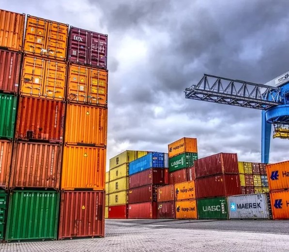 Терминальные услуги и хранение контейнеров: ключевые аспекты и современные тенденции