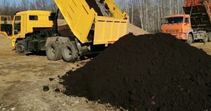 Плодородный грунт с доставкой: ключ к успешному садоводству