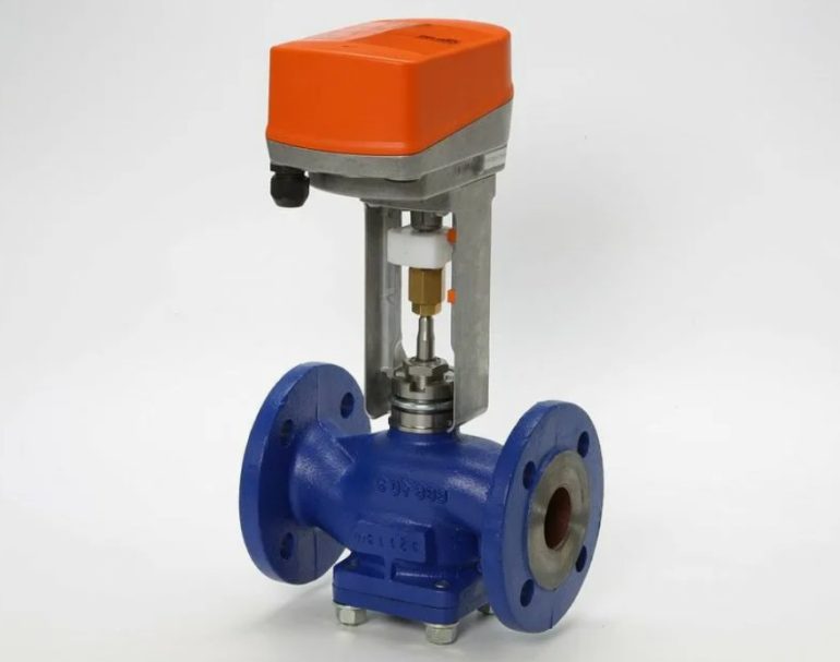 Регулирующий клапан RV103: Надежность и эффективность решения инженерных задач.