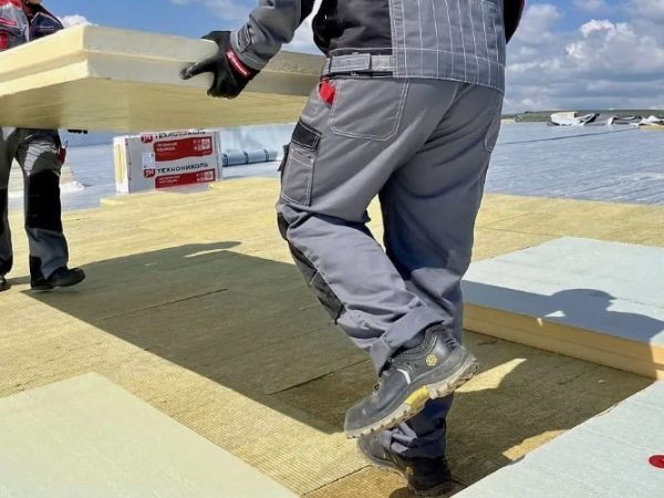 Плиты теплоизоляционные Logicpir: характеристики и монтаж | Статья от Технониколь