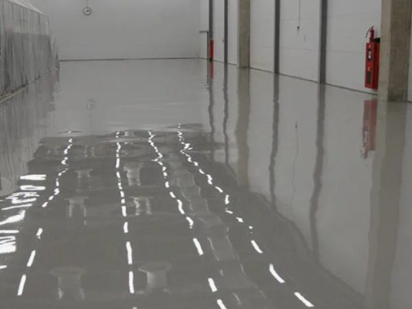 Наливные полы в промышленном строительстве: от А до Я